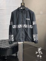 芬迪 超值超爆2025最新款夹克 外套代购级专柜原单简约时尚从容百搭大气优雅高科技记忆聚酯面料不易起皱快速复原奢华如新防风防水速干五金洗水唛显眼的品牌标志做工细