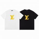 款F13 Lv 顶级高品质 louis Vuitton 路易威登 凹凸大Logo烫画短袖T恤 三标齐全 采用高克重克重纯棉面料 立体烫图工艺 手感非常舒服 Os