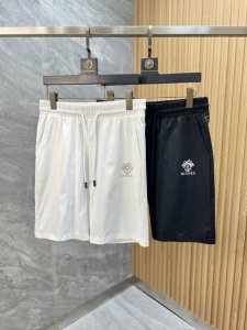 hermes 爱马仕 2025春夏新品 三标齐全 五分短裤 好货不用过多介绍 看细节 专柜码数：M-Xxxl 175 140上身建议L