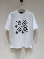 新品 V登家族男士水钻饰圆领短袖T恤，香港洋行渠道货，重磅高端臻品，高奢品鉴白金级单品，25年官柜新品，经典人气单品！！ 客供埃及进口顶级面料，甄选尼罗河区域光
