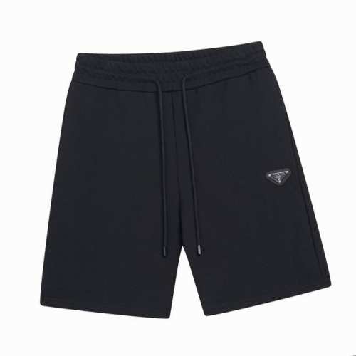 普拉达 Prada 夏季新款 经典三角标红胶条休闲短裤、高品质牛肚面料、特别手感、超级质感 舒适柔软透气 休闲宽松版型 潮流男女同款 Color: 黑色 Siz