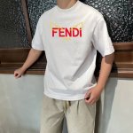 款号：G2117 Fd 双F 黄色眼睛红字母 小怪兽短袖T恤 Fendi 芬迪潮牌高品质经典Fd短袖T恤 男女同款 重工的处理才是一件好看的Fen迪！ 一改中庸