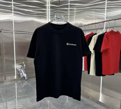 90 全套原包装Lululemon夏季新款黑白搭配简约百搭Tee 经典时尚款，客供精梳纯棉面料，舒适透气！全套包装 精致饱满，定织螺纹领口，领里压条，做工细节都