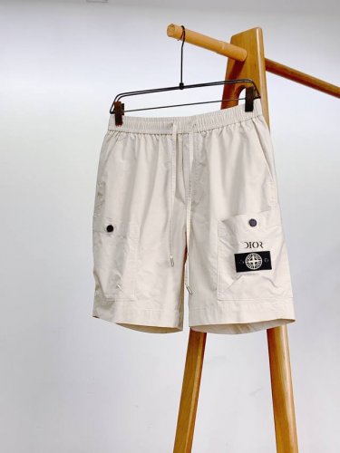 Dior Homme 迪奥 桀傲 Stone Island 石头岛 2025Ss联名新品 柜台和全网都卖空了 速度入手。工装抽绳短裤， 意大利独有的设计版型，简