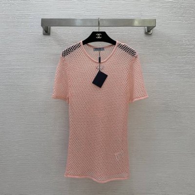 款号D25042318 Prad*A新款 P家定制经典三角标Logo装饰、网眼编织镂空透视性感时尚P针织衫P！蓝色、粉色、 M码：肩宽42，胸围92，袖长21，