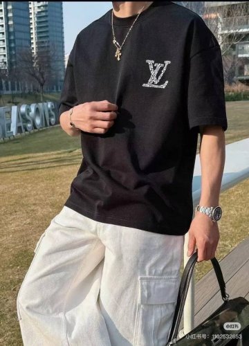 Louis Vuitton*路易威登 衣长