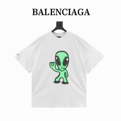 Balenciaga 巴黎世家 新款溶解笑脸外星人短袖 直喷印花短袖T恤此款采用16支单精梳紧密纺纱 做洗后280克加密平纹布 字母和Logo都是刺绣 对版对色