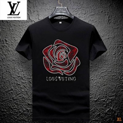 Lv 独家实拍上新夏季高品质潮牌高品质重工烫钻玫瑰花短袖T恤冰丝欧洲站丝光棉，本季主打，货源充足，放心主推，高端品质，经典设计，做工出色，经典百搭，上身效果极佳