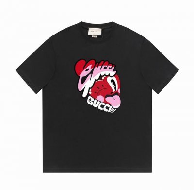 gucci古驰24Ss夏季系列 G家彩色爱心徽章艺术字体Logo -采用双纱纯棉250G 面料颜色定制定染 不缩水不退色 手感舒服 质感超强全套辅料.潮男潮女必