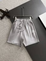 隔天出货 高品质 Balenciaga 巴黎世家 2025春夏新款松紧带休闲净色宽松短裤，裤脚下摆二本针锁边，针脚细密牢固，专柜定制面料 透气舒适度高，细节无可