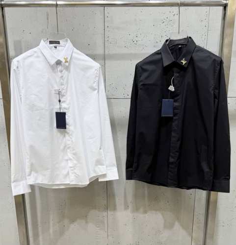 LV驴牌 25春夏新款秋冬款 定制金色字母金属衣领拼接 高品质长袖衬衫 码数：M-3Xl