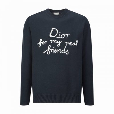 原版开发 顶级版本』 Dior 朋友刺绣针织套头衫 面料：采用16支单纱面料，该款面料为混纺棉纱线织出，搭配7针机器成衣效果更为立体。 工艺：刺绣采用3D立体棉
