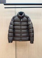 放货价 爆单推荐原单品质24秋冬新品羽绒服原版定制特面料质感超赞！版型随性搭配超时髦！轻盈保暖又舒适！原版五金配件，尺码 12345