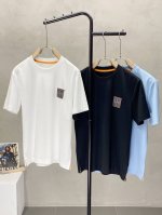 P250。Hermes爱马仕独家专供新款原单男士休闲短袖 高端定制 时尚百搭爆款进口面料 胸前Logo图案设计 手感超柔软细腻 穿着亲肤舒适 高端精品 代工厂精