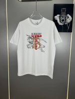 高端原版规格版本 巴宝莉 Bbr彩色战马重工彩色Logo短袖T恤男女时尚同款 2025Ss新款纯棉双纱 定制面料采用威化布织法，超高端针织工艺，版型紧致立体，顺
