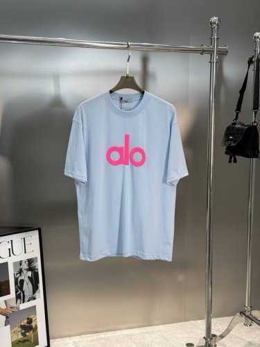 上衣 裤子 Alo*25S新款T恤推荐～可搭配套装.男女同款！胸口经典字母Alo高温烫画立体发泡工艺.视觉冲击力时尚感强！采用230G纯棉质地.手感舒适透气.三