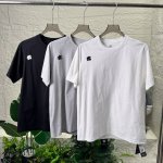 Descente 迪桑特25年新款速干 功能款短袖T恤 1：1订制迪桑特官网面料，瞬吸汗滴，极速扩散蒸发，并且单向导湿，清爽散热，防蚊防晒，检测报告已出 官网同