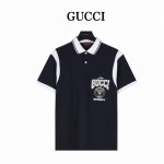 Gucci 古驰 航海系列学院风肩袖拼接短袖polo衫 原版品质，欢迎对比。前幅采用进口田岛机万针刺绣，下排小字母绣花体现进口绣花机功底。还原原版品质。纽扣定染