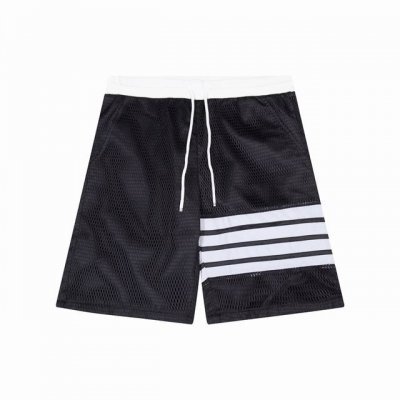 Thom Browne Tb 网格短裤 新款短裤面料辅料全定制，色织腰头，三色条几乎粗细颜色0误差，内外两层工艺，网格定制，对位侧缝压边，内里层全部包边，相当于