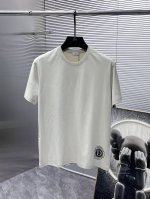 P180 迪奥 Dior 2025新款 圆领 短袖 T恤 体恤 半袖 ，高端版本！专柜定制面料 透气舒适度高，细节无可挑剔，品牌元素设计理念，体现高品质。手感细