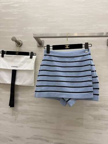 chane2春夏新品Look 甜美又温柔条纹半裙 100%：山羊绒. 高品质定制，现货首发Size：36 38 40