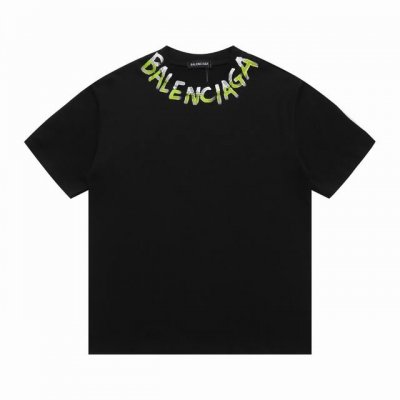 上新 高版本 baleniaga巴黎手绘字母泼墨涂鸦嘻哈复古印花短袖T恤 最高版本 定制面料 克100%双纱棉 字母硅胶爆裂痕立体工艺设计 辅料 开模原版过鉴定