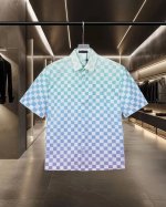 Lv 路易威登爆款来袭 全幅Damier Monogram渐变棋盘格数码印花短袖衬衫 2025Ss官网新款短袖 衬衫 衬衣 精美数码印花Logo 高端版本 专柜