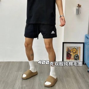 阿迪达斯Adidas基础款印花双股400克纯棉毛圈男女情侣款短裤 面料：独家定制面料采用400G纯棉毛圈面料市场找不到第二家，可以说一条短裤能穿5年毫不夸张，宽