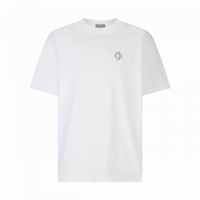 原版开发 顶级版本』 Dior 反光烫画圆领短袖 面料：采用26织双纱面料，面料布匹洗水后为260克，罗文搭配1*1配套32支双纱螺纹，大版领口设计上身与脖子非