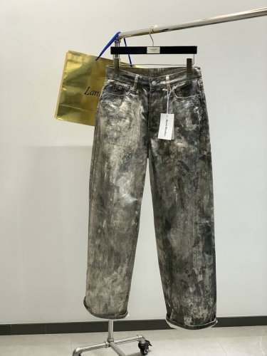 Acne Studios 瑞典时尚品牌 2025春季最新款 时尚休闲牛仔裤 官网专柜同步有售 原单狠货 顶级印花工艺字母图案Logo 原版五金辅料装饰 彰显着年