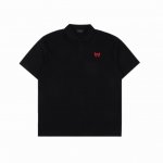 balenciaga 巴黎世家 新款麦穗绣花短袖Polo衫 这款T恤以珠地棉为材料，翻领系扣设计，两侧开叉增加独特的艺术感。简约的红黑、白绿麦穗绣花，设计充满个