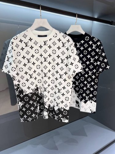 新品 满花Logo 2025Ssv登刺绣标识字母圆领Os短袖T恤 以品牌标志性的元素做为设计特色,时尚高雅魅力的单品.成就 最火最潮的Icon... 进口意大利