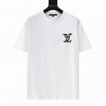 Lv路易威登25Ss新款短袖，最高版本重工艺印花经典Logo图案，高标准定制，上身非常有型，客供进口高档280克纯棉面料质感非常细腻，细节工艺精湛考究，塑造性极