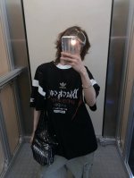 阿迪达斯Adidas 三叶草美式复古短袖男女同款拼接设计索罗娜冰感街头情侣半袖 ~面料采用纯棉索罗娜工艺面料 冰凉透气 ！ ~宽松版型 ~刺绣Loog +印花工