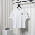 chrome Hearts 克罗心 三色十字架晕染马蹄印花短袖 面料采用280克重精梳棉，定制32支1*1螺纹，成衣两遍水洗处理，面料舒适亲肤无异感，定制定染面