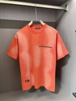克罗心 2025春夏款 官网同步 面料采用纯棉精梳棉面料，做旧处理，上身效果宽松休闲，宽松版型，日常衣橱必备单品！男女同款 尺码 S-Xl