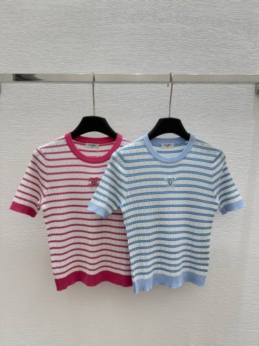 Ch家 早春新款 圆领撞色条纹针织短袖 颜色：蓝色 粉色 尺码：36.38.40