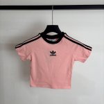 8621# 三叶草女款大爆款 Adidas 阿迪达斯 三叶草 经典款 简约经典Logo 三道杠女款短袖T恤 本款为女款噢 胸弟们定 强力推荐 店主自留款！大货大