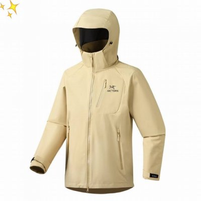 供 Arc'teryx 始祖鸟 2025新款春款户外休闲外套， 防风水透气轻量软壳冲锋衣。 高端科技Fortius Tm2.0软壳面料，户外功能性出色，结合了
