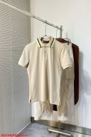 L513 Gu270 隔天 -Gucci 新款胸口微标刺绣三色Olo衫 这款采用弹力珠地棉面料匠心打造，撞色领口螺纹厚实饱满 激光Logo贝母扣微标刺绣 ，尽展