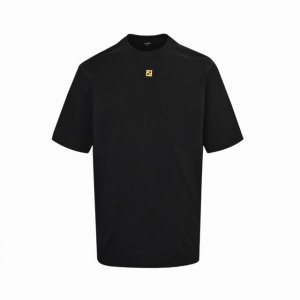 本地自取：160 fendi/芬迪 25Ss 领口Ff金属徽标短袖 【官网同步新款小红书热门爆款] 面料采用280克32支双纱爽滑棉经过高温预缩处理，原配同缸1