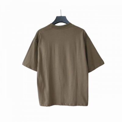 实拍细节图+尺码表 巴黎世家 Balenciaga红色标语刺绣短袖 原版开货 光刺绣调针处理了十几次才到这个满意效果 这个刺绣主要是看白色刺绣的R字 可以区分市