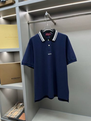 GuccⅠ 古驰 刺绣新款polo衫 原版面料 原版订制辅料 官方同款 采用210克纯棉珠地面料，定制 同缸染面料 手感非常舒服爽滑 版型挺阔有型 一线品牌代工