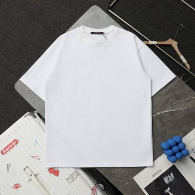顶级复刻 高端定制 Louis Vuitton 路易威登Lv 新款领口Logo刺绣休闲短袖T恤 - 款号: 313 - 颜色 黑色 白色 - 购入原版开模打造