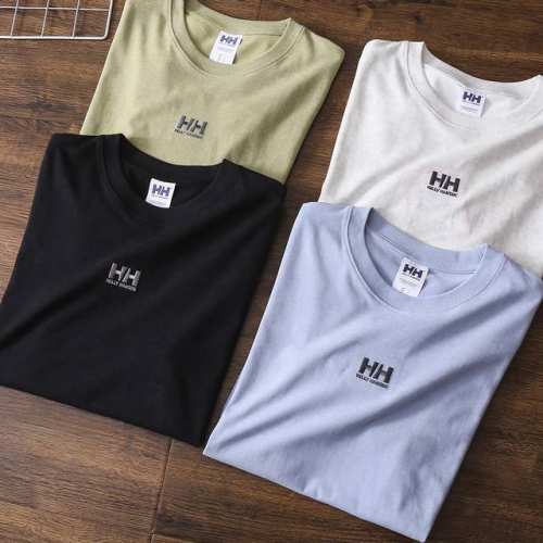 更多细节图展示！ 海丽汉森Helly Hansen新款精梳纯棉圆领短袖T恤情侣款圆领设计，时尚百搭，胸前刺绣Logo，经典的微宽松版型时髦精们玩了这么久都不腻。