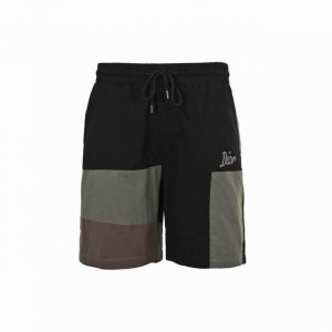 dior 迪奥 25Ss 拼接字母刺绣短裤 面料采用3定制帆布面料 对照原版做丝滑超柔处理 布面肌理股线清晰明显 垂感一级棒 做工精致都到达外贸出口标准 一公分