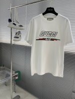 Gucc 25Ss新款刺绣T恤，简约时尚精致，色彩搭配舒适， 亲肤细腻柔软， 男女同款 颜色：黑 白 尺码：S-Xxl