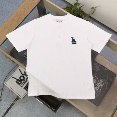 款号 Yy958 高版本 2025新款Mlb洋基队Ny后背老花图案Logo字母印花休闲情侣短袖T恤 选用了260克双纱爽滑棉面料制作而成 精细的做工和清晰的纹路