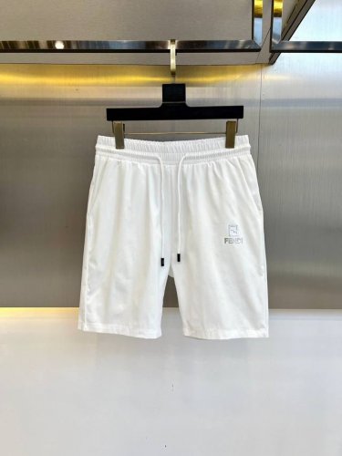 fendi芬迪、25S新款夏季休闲短裤！抽绳印花Logo设计.简单高级.进口高密棉订制埃及棉面料，手感轻薄透气.舒适感满满.原厂五金质感满满.高级感强！整体视觉