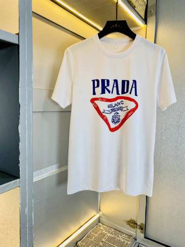 穿240斤 胖子福音 情侣款 码数 M-6Xl 普拉达prada 原单品质 2025最新款 男装短袖T恤 衣服 精选专柜订制顶级丝光棉进口面料 所有细节做工完美